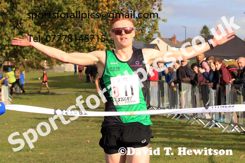 Senior mens 2022 Northern Cross Country Relays, Graves Park, Sheffield. Photo: David T. Hewitson/Sports for All Pics